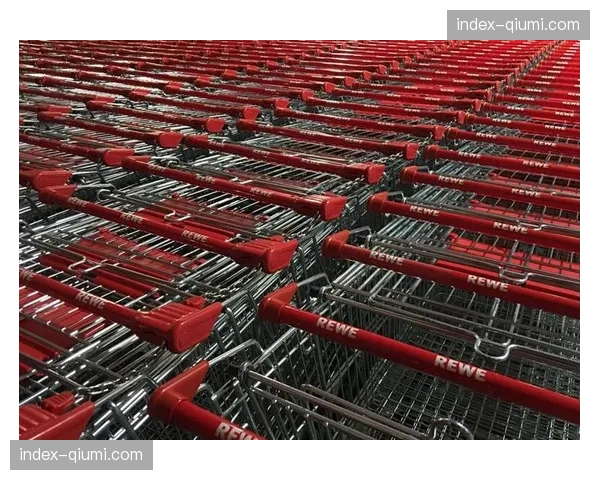 “超长补时”常态化：国际足联新规对比赛节奏与球员负荷的影响